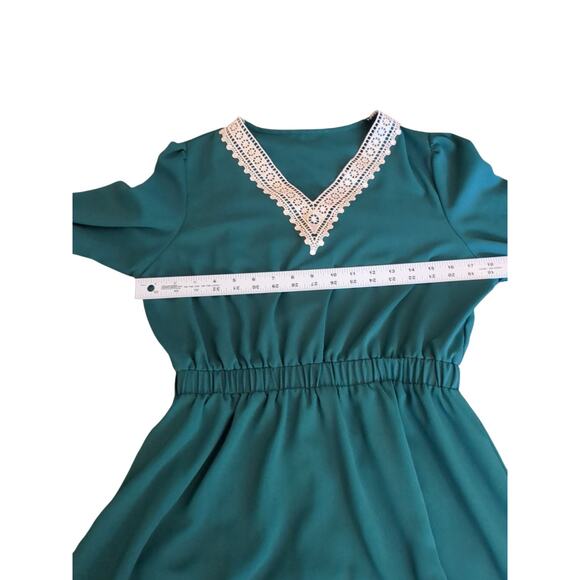 Lace Long Sleeve V Neck Short Dress Elastic Waist Swing A-Line Dress - Picture 4 of 9